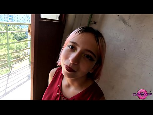 ❤️ Студент Сензуал сише странца у залеђу - сперма му на лицу Супер порно код нас ❌